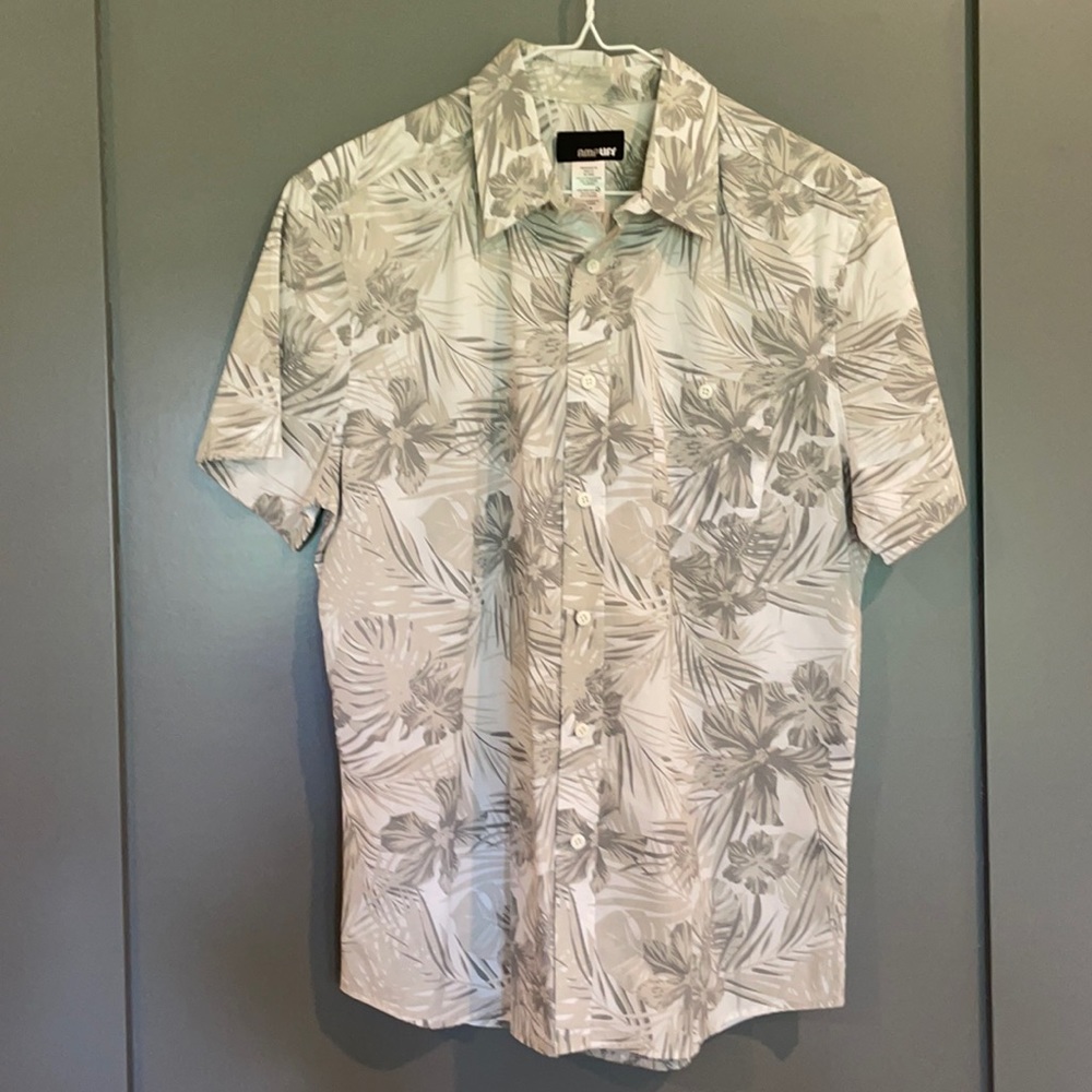 Amplify Men’s Medium
